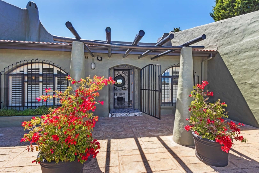 5 Bedroom Property for Sale in Durbell Western Cape
